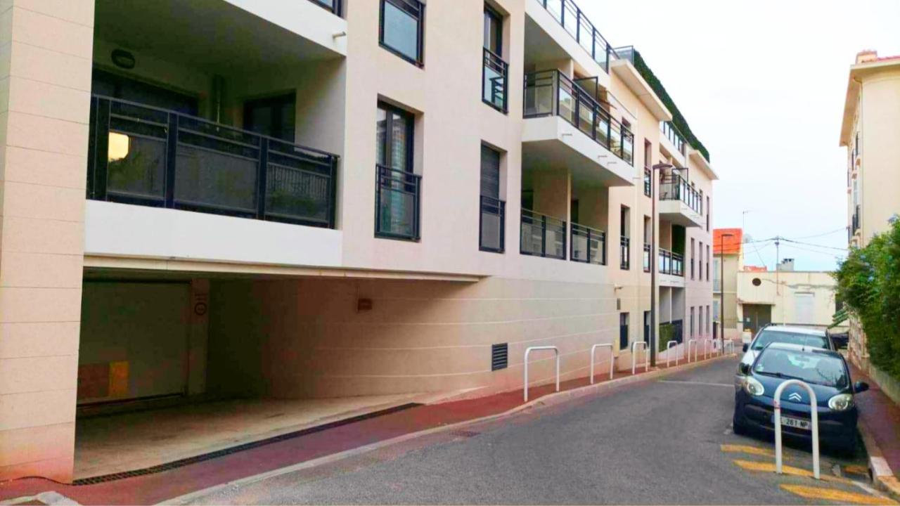 CANNES: Appartement Cosy à 2 pas de la Croisette Esterno foto